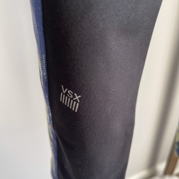 Victoria Secret Sports Leggings Size M - Picture 5 of 8